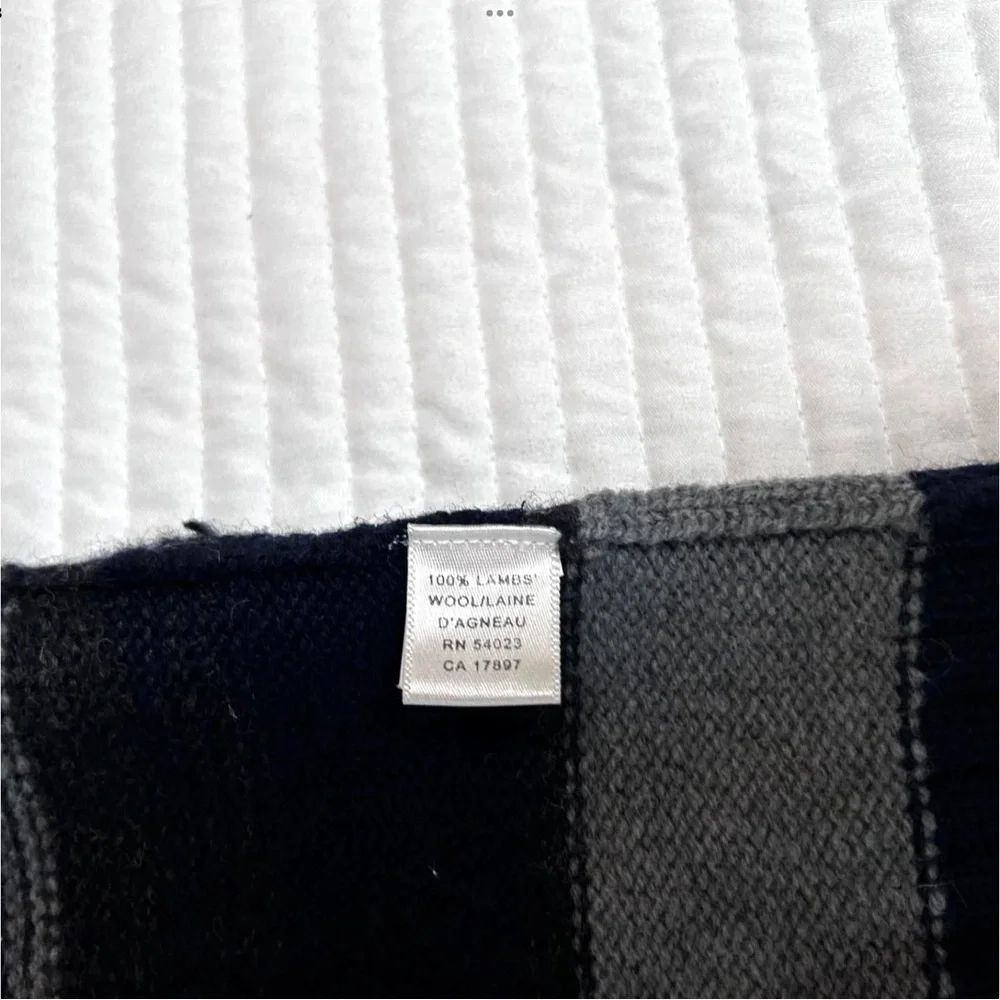 Vtg Banana Republic 100% Lambs Wool Turtleneck Sweater Mens XL Navy Striped
